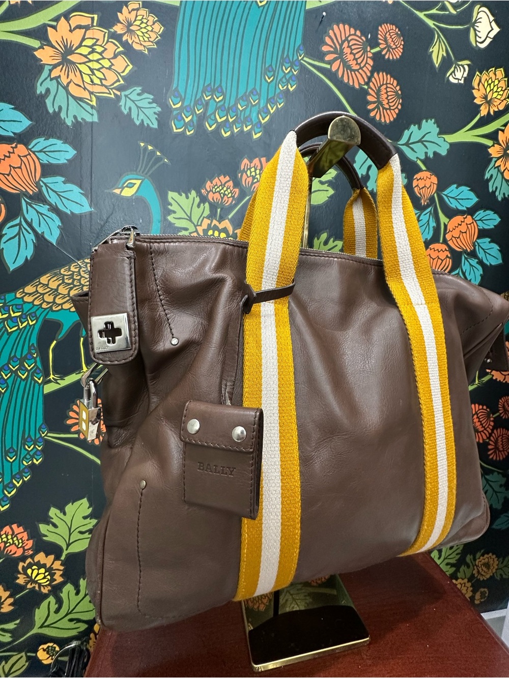 Bally Taprus Brown Leather Travel Tote Weekender Bag Lock Key & Pouch - Picture 5 of 16